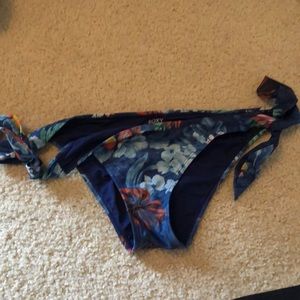 Super cute Roxy bottoms